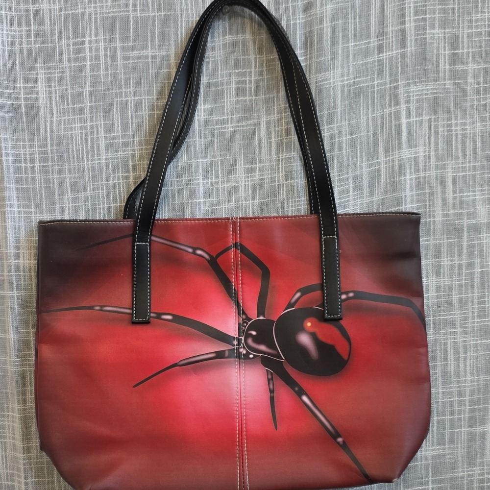 Red Black Spider Graphic Tote Zip Closure Inner Pockets Women's